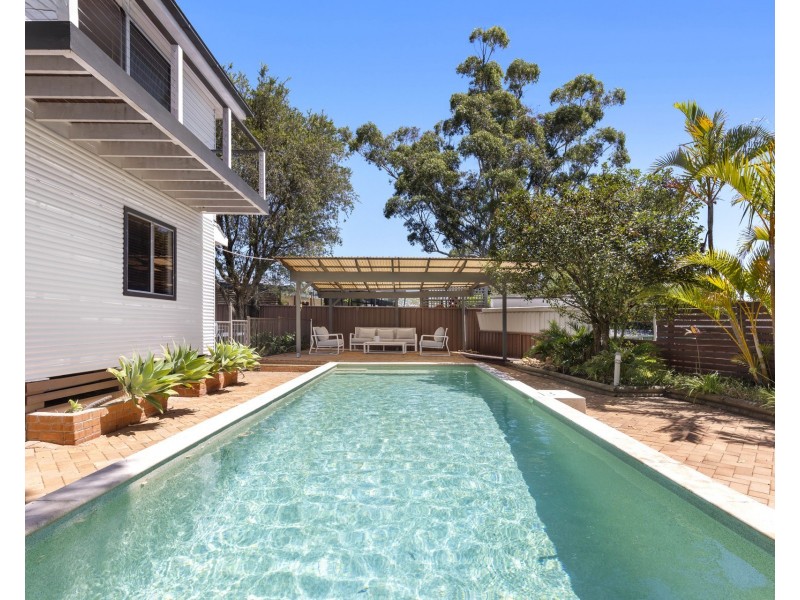 2 Karuah Place, Engadine NSW 2233