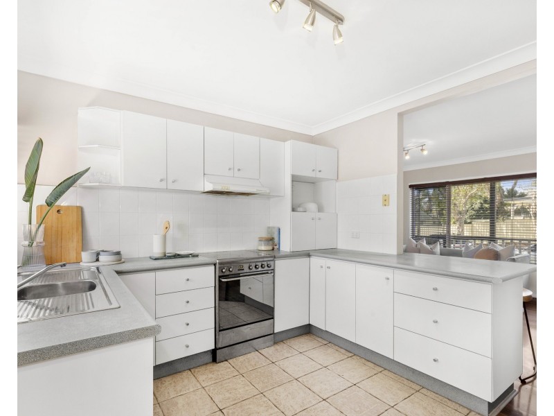 2 Karuah Place, Engadine NSW 2233