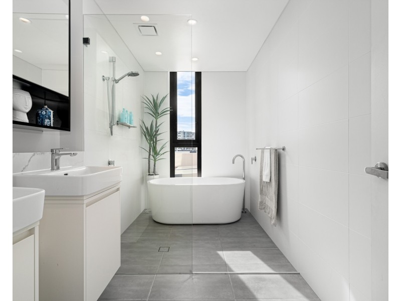 705/4 Foreshore Boulevard, Woolooware NSW 2230