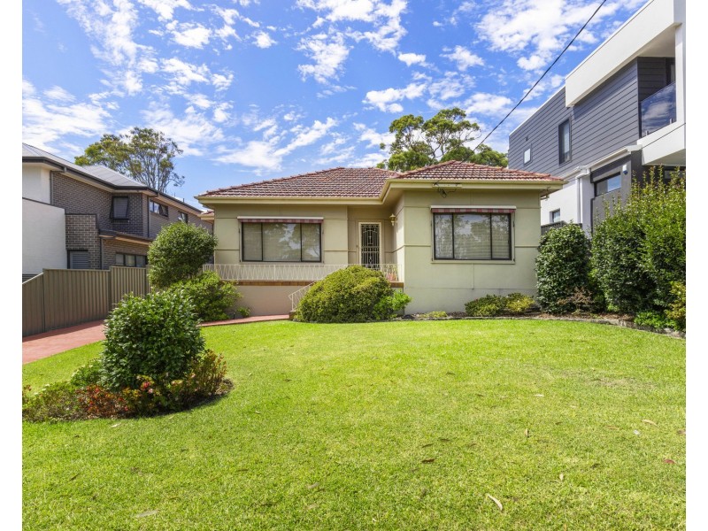 52 Taren Road, Caringbah South NSW 2229
