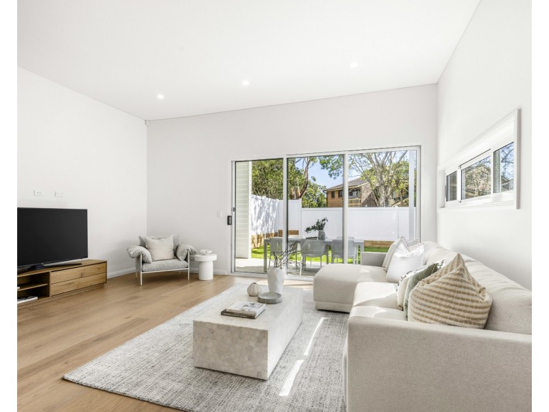 525a The Boulevarde, Kirrawee NSW 2232