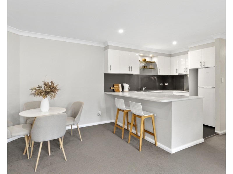 30/94-100 Flora Street, Sutherland NSW 2232