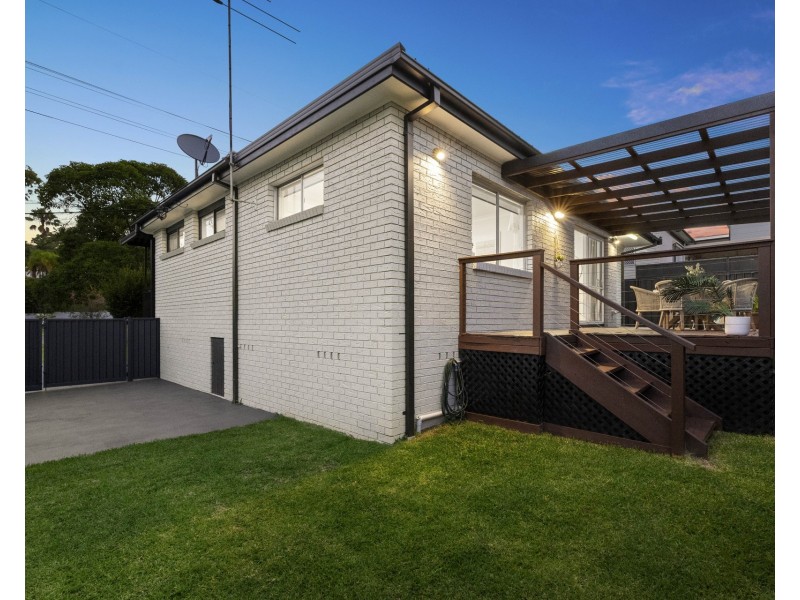 113 Waratah Street, Kirrawee NSW 2232