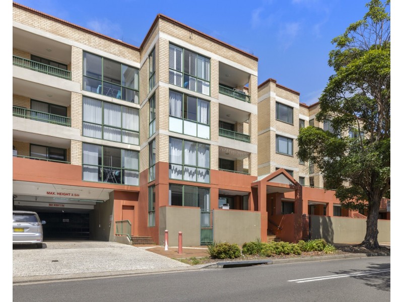 70/8-12 Willock Avenue, Miranda NSW 2228