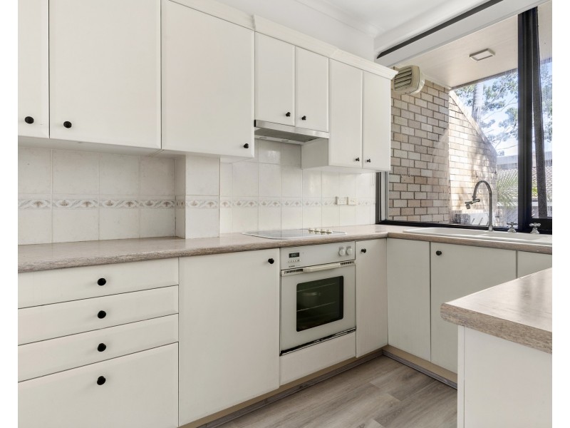 11/1 Koorooma Place, Sylvania NSW 2224