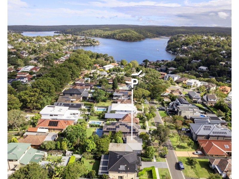 8 Quest Avenue, Yowie Bay NSW 2228