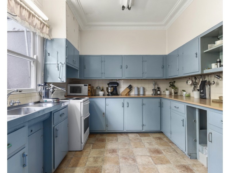 8 Quest Avenue, Yowie Bay NSW 2228