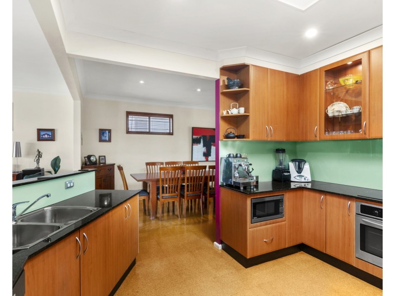 19 Kirrawee Avenue, Kirrawee NSW 2232