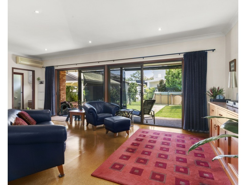 19 Kirrawee Avenue, Kirrawee NSW 2232