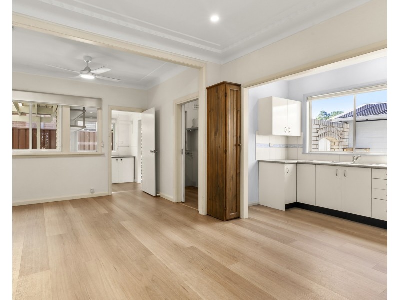 11 Loftus Avenue, Loftus NSW 2232