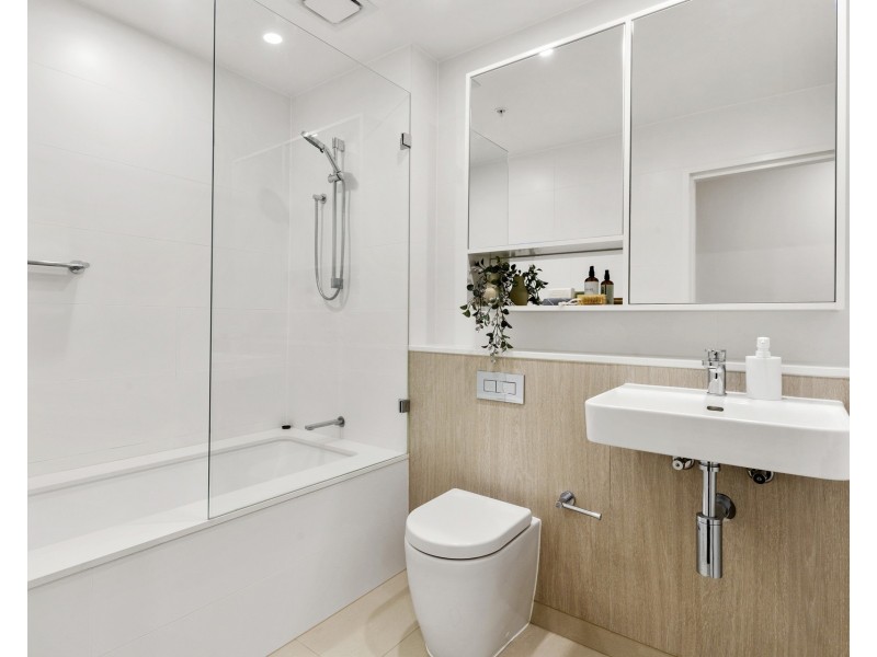 1002/4 Foreshore Boulevard, Woolooware NSW 2230