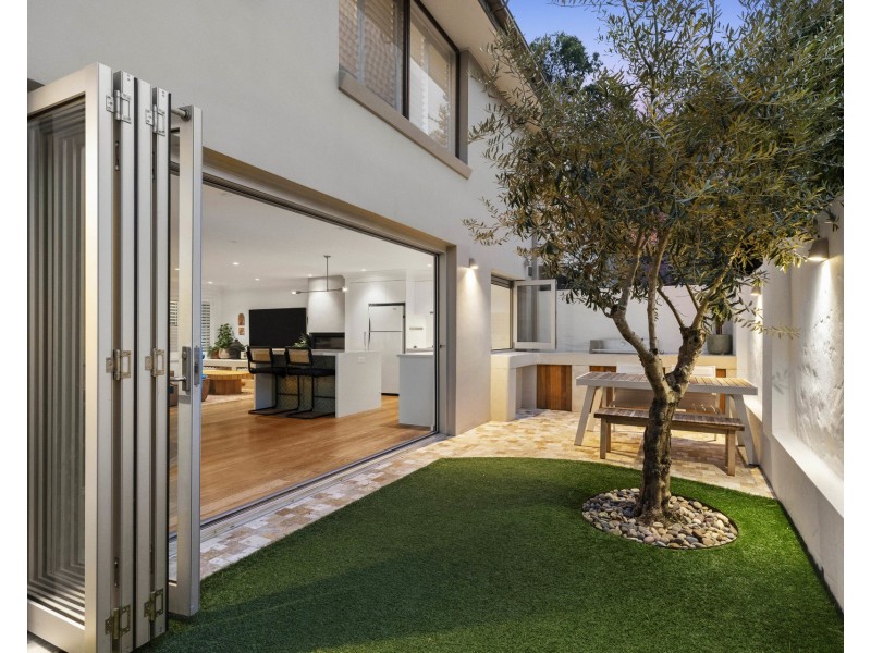 2/24 Marlo Road, Cronulla NSW 2230