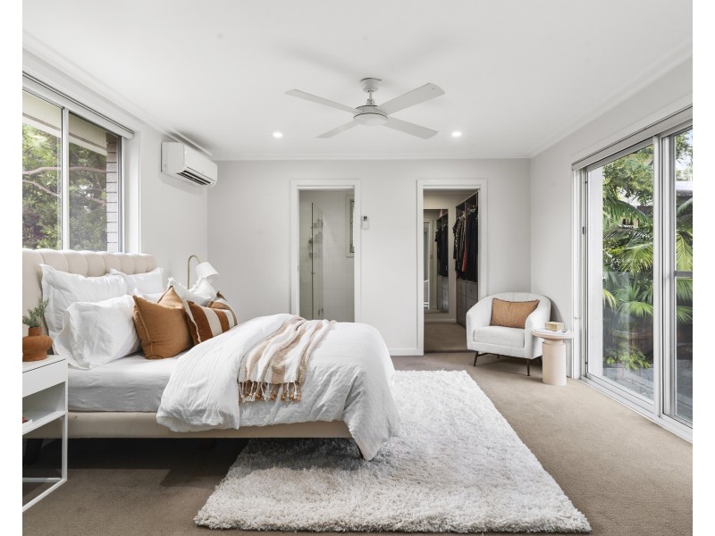 30 Oak Road, Kirrawee NSW 2232