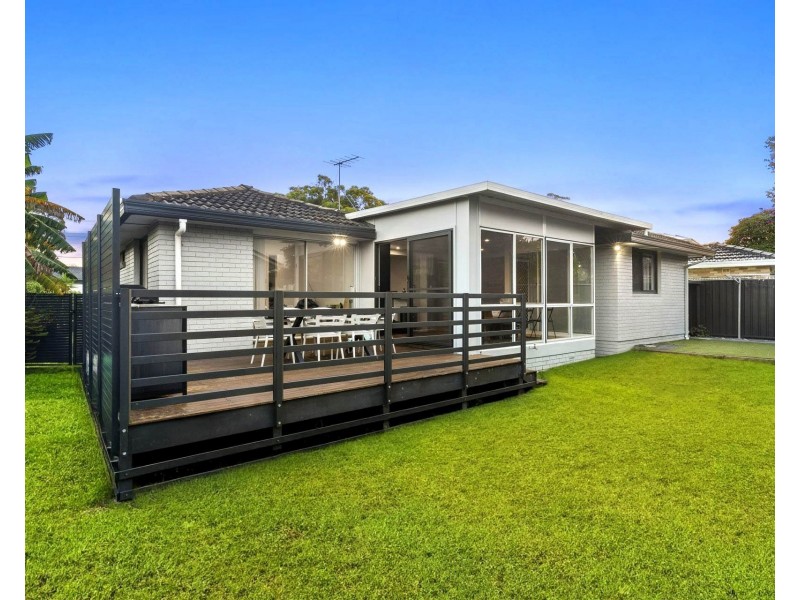 13 Silverwater Crescent, Miranda NSW 2228