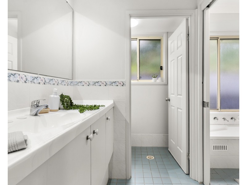 40 Dinjerra Close, Bangor NSW 2234