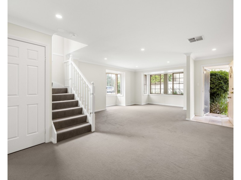 1/7 Paddison Avenue, Gymea NSW 2227