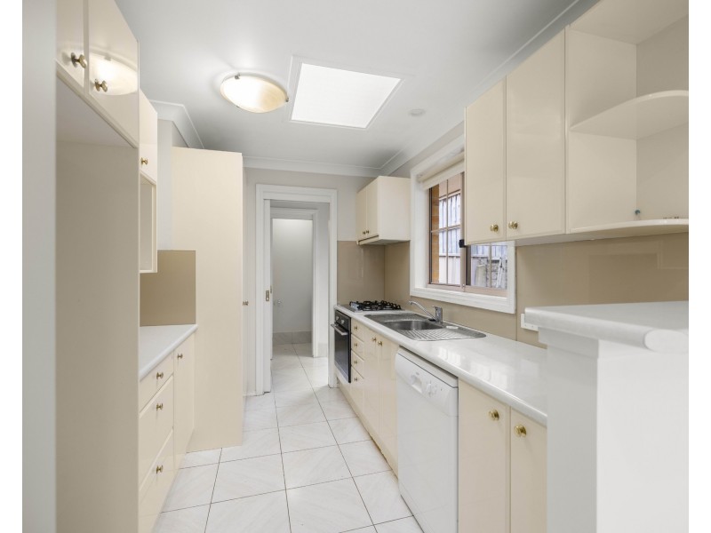 1/7 Paddison Avenue, Gymea NSW 2227