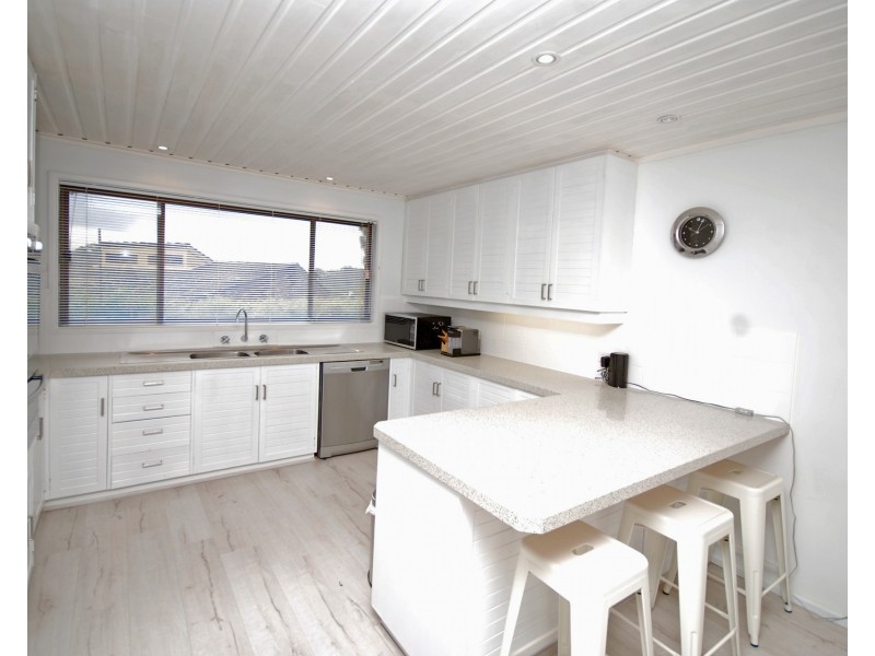 90 Freya Street, Kareela NSW 2232