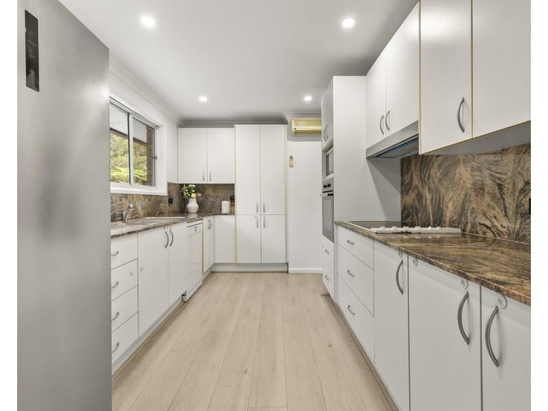 4 Pilbara Place, Grays Point NSW 2232