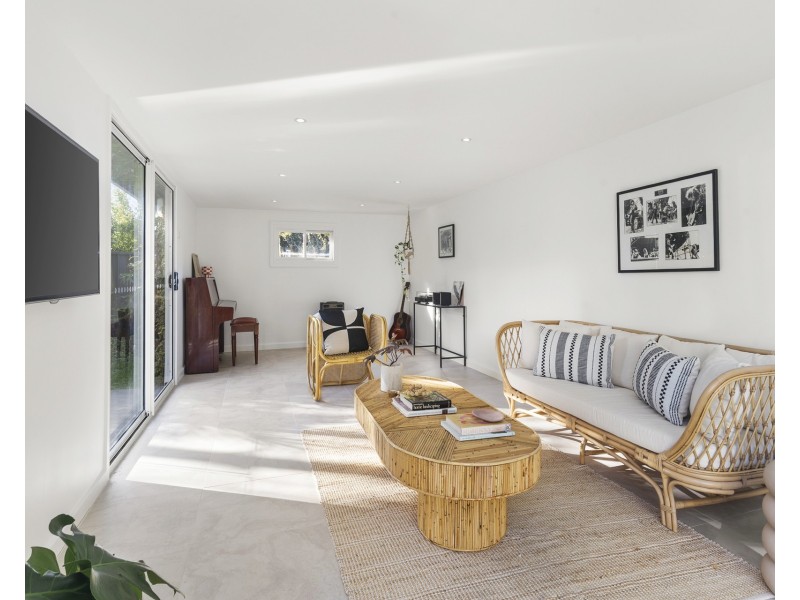 1 Blackwood Street, Miranda NSW 2228