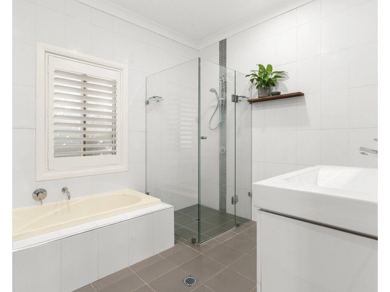 1 Blackwood Street, Miranda NSW 2228