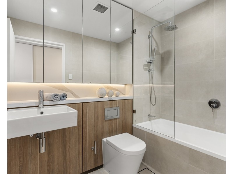 422/31 Flora Street, Kirrawee NSW 2232