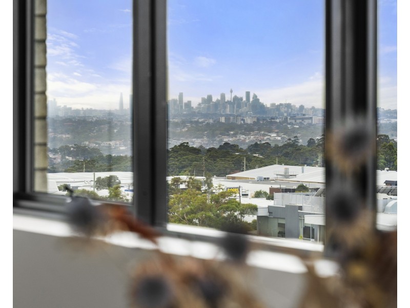 422/31 Flora Street, Kirrawee NSW 2232