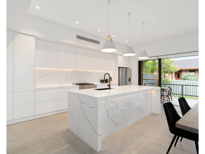 3/36 Milburn Road, Gymea NSW 2227