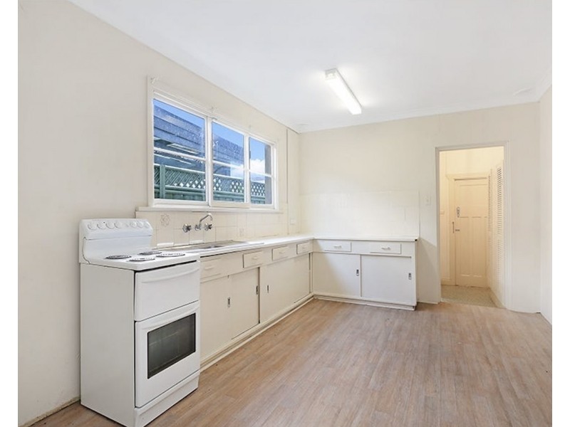 1 Moore Street, Sutherland NSW 2232