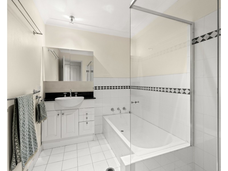 20D/6 Schofield Place, Menai NSW 2234