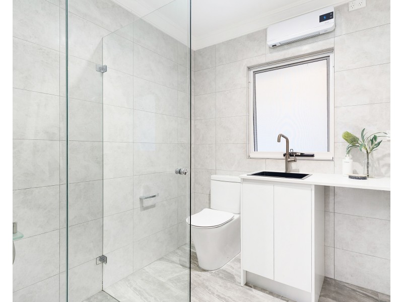47 Gore Avenue, Kirrawee NSW 2232