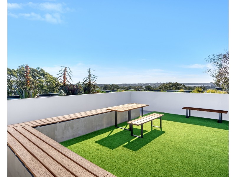 103/7-9 Hinkler Avenue, Caringbah NSW 2229