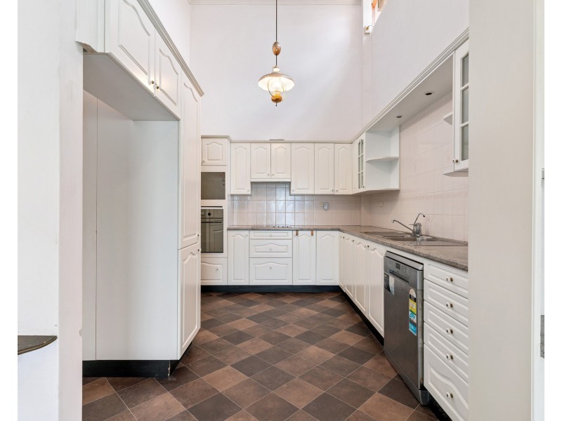 14 Woodlands Road, Taren Point NSW 2229