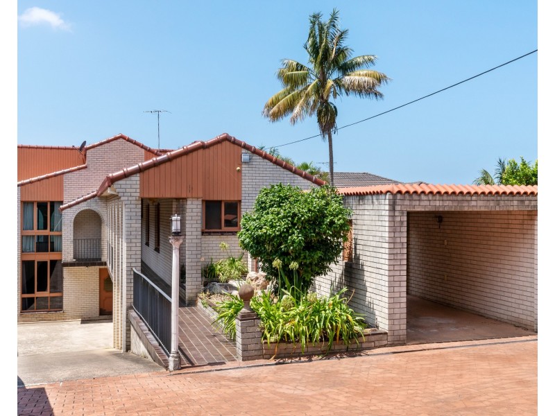 14 Woodlands Road, Taren Point NSW 2229