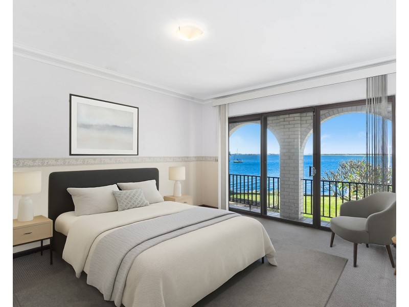 14 Woodlands Road, Taren Point NSW 2229