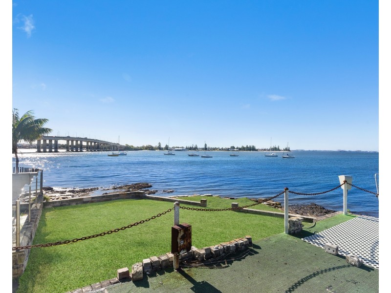 14 Woodlands Road, Taren Point NSW 2229