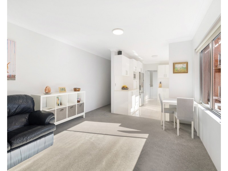 2/11-13 Curtis Street, Caringbah NSW 2229