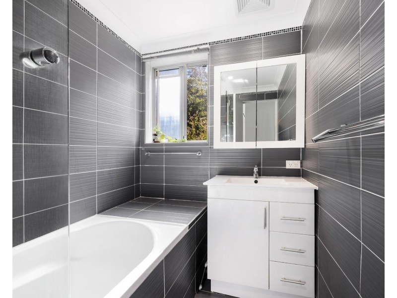 2/11-13 Curtis Street, Caringbah NSW 2229