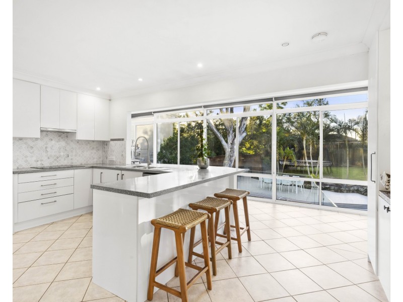 42 Beauford Avenue, Caringbah South NSW 2229