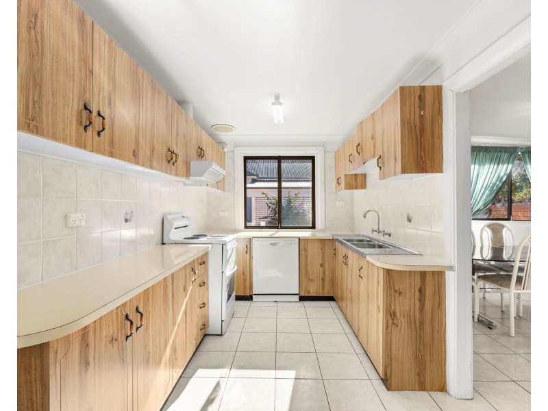 76 Premier Street, Gymea NSW 2227
