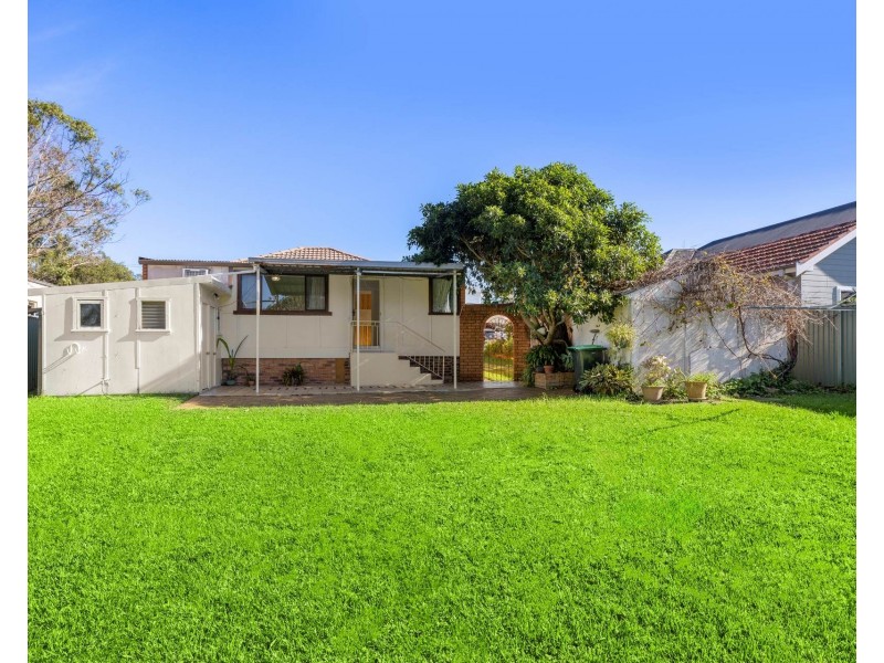 76 Premier Street, Gymea NSW 2227
