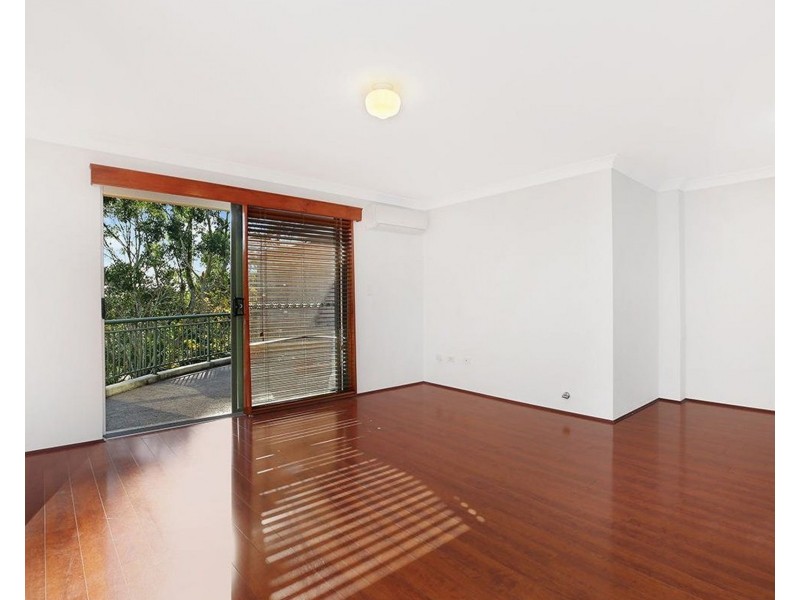 15/20 Leonay Street, Sutherland NSW 2232
