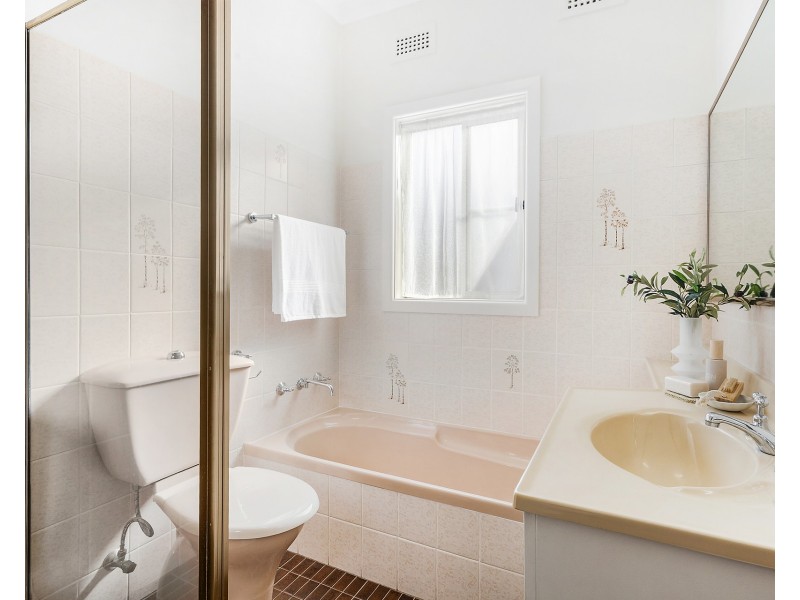 7 Bounty Avenue, Kirrawee NSW 2232