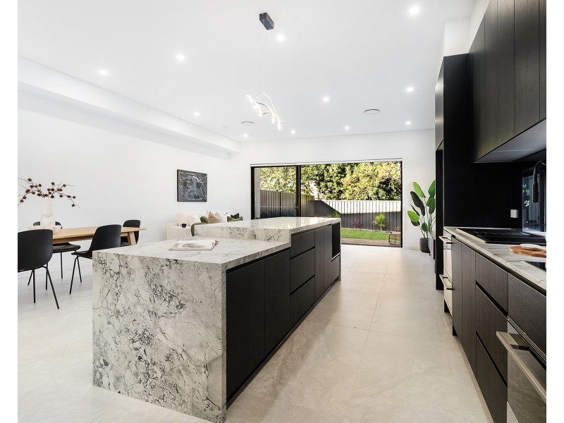 4b Badto Avenue, Gymea NSW 2227