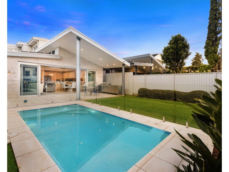 19 Holly Street, Caringbah South NSW 2229