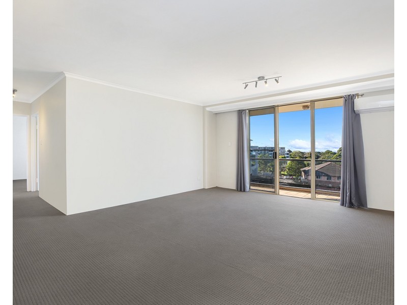 37/1 Gray Street, Sutherland NSW 2232