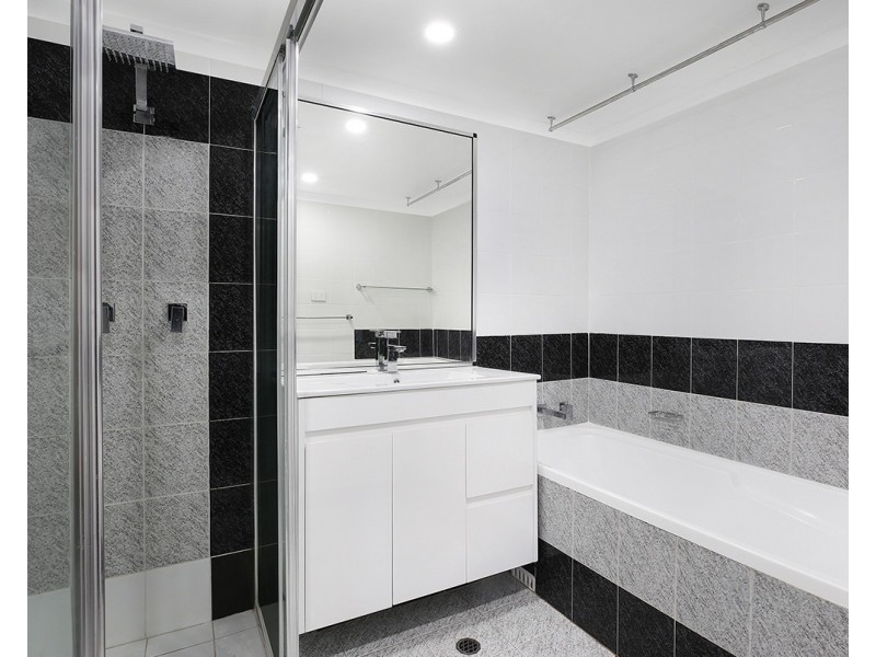 37/1 Gray Street, Sutherland NSW 2232