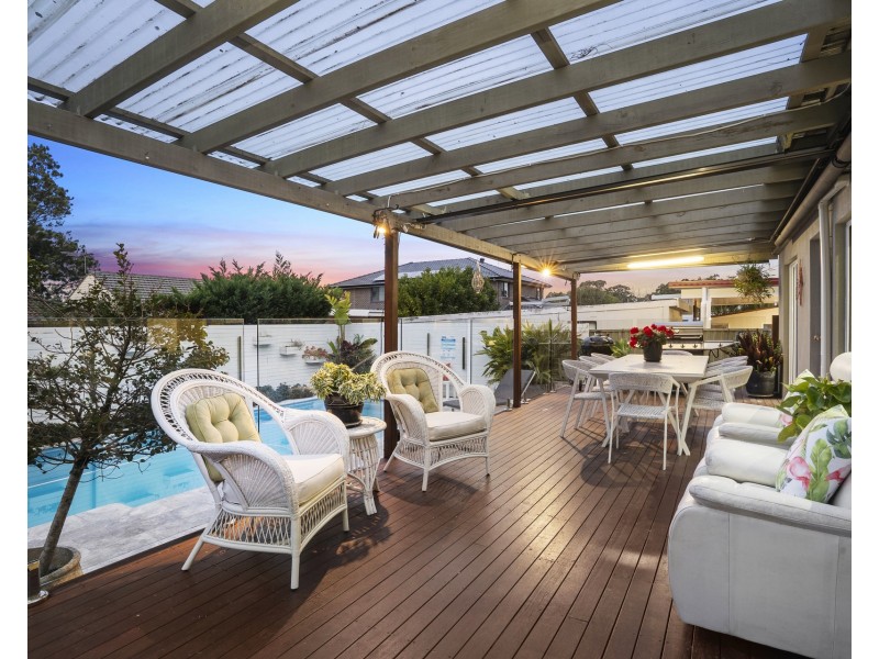 19 Woorak Crescent, Miranda NSW 2228