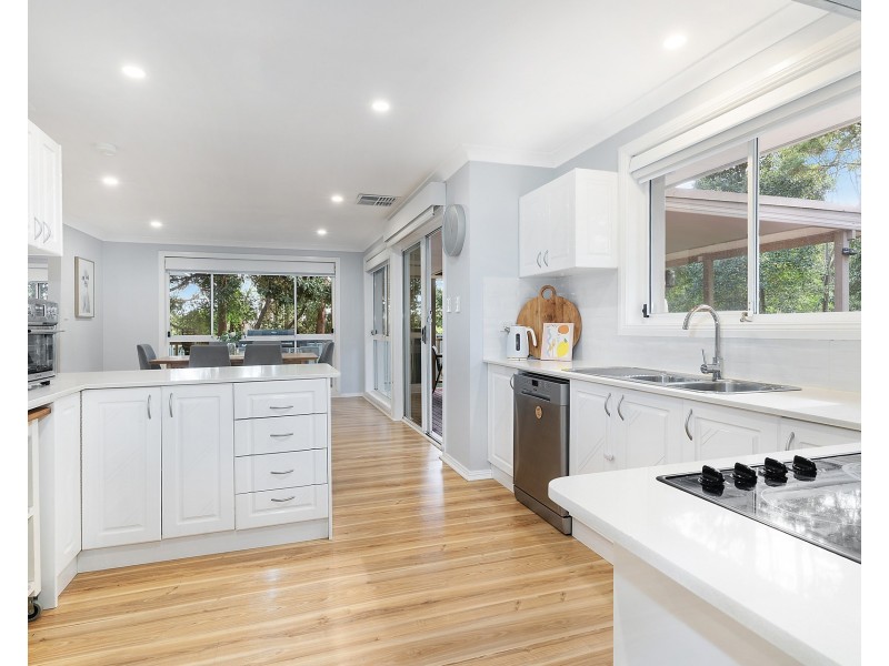 2/1 Barry Road, Menai NSW 2234