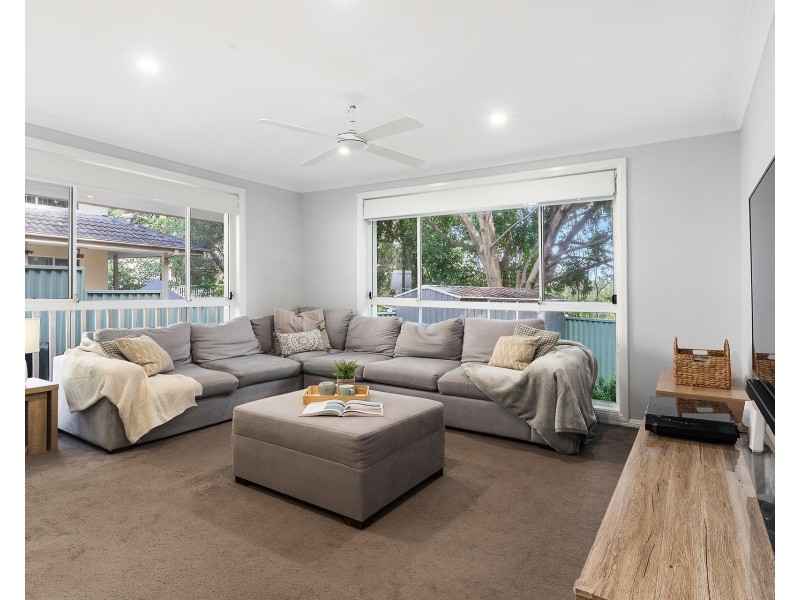 2/1 Barry Road, Menai NSW 2234